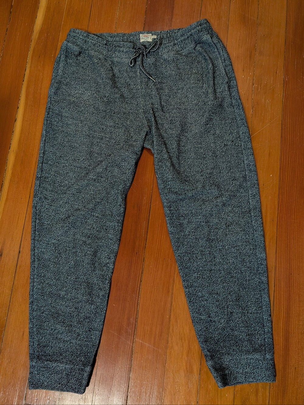 Faherty Men's Sweatpant sz XL Black White Knit Drawstring Pockets Jogger Peru